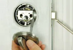 Amber Locksmith Store Centreville, VA 703-570-4151 - Lock-replace